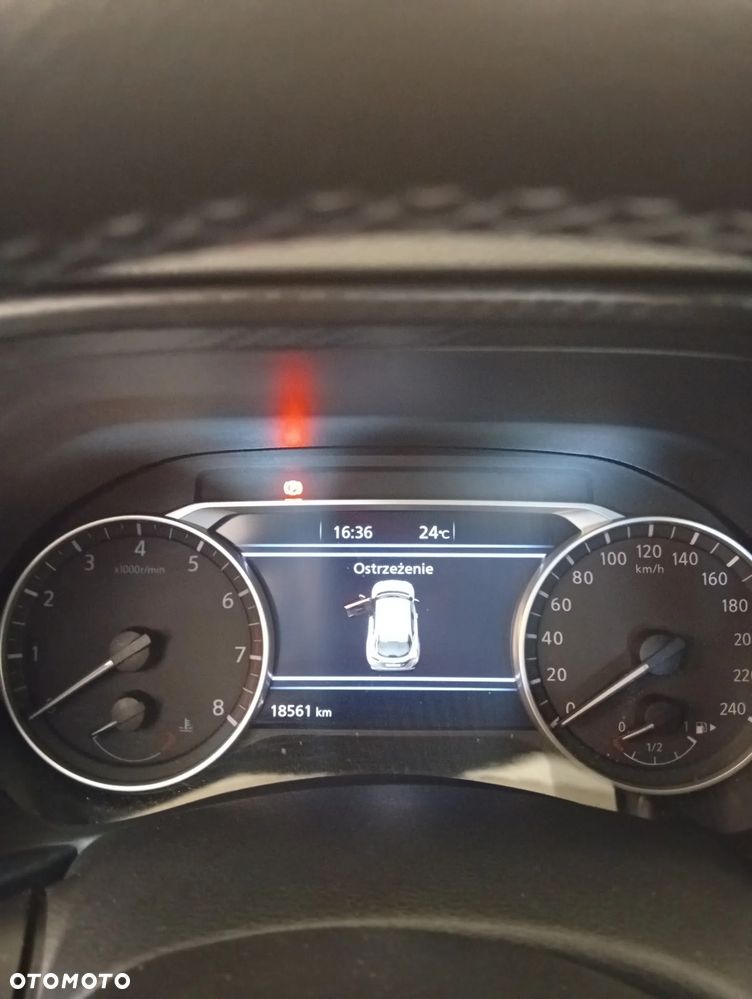 Nissan Juke 1.0 DIG-T N-Connecta DCT - 13