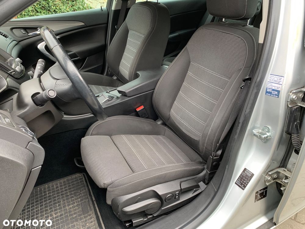Opel Insignia 2.0 CDTI automatik Business Edition - 25