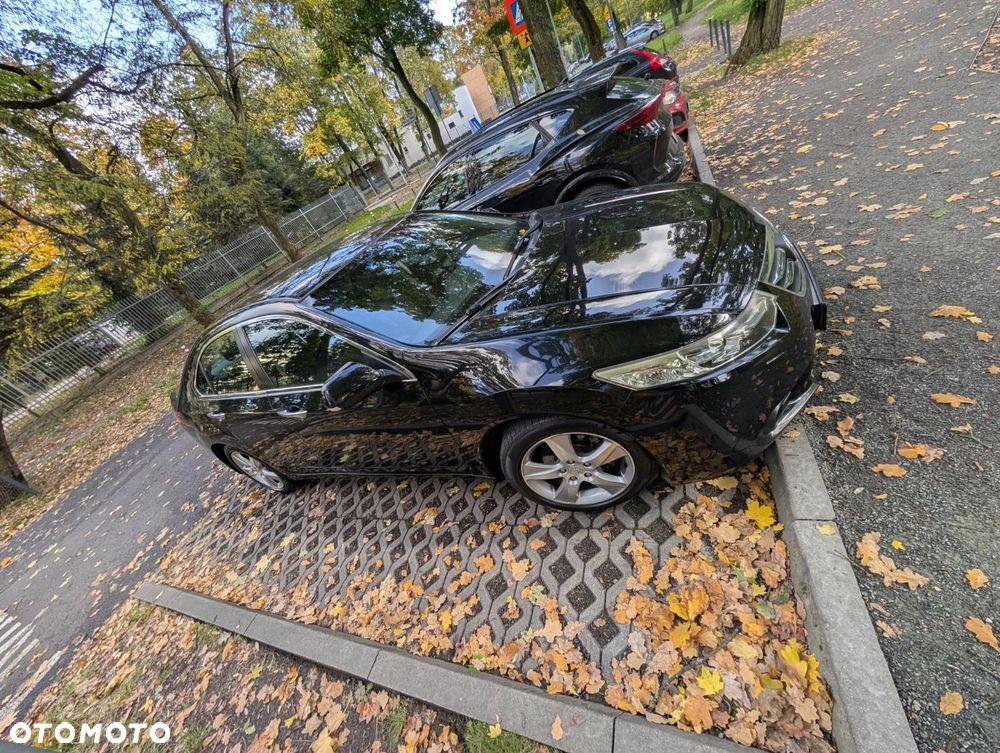 Honda Accord 2.0 Executive - 12