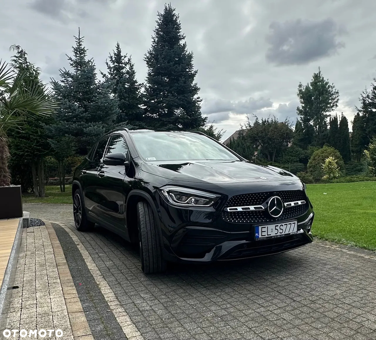 Mercedes-Benz GLA 200 d 4-Matic AMG Line - 17