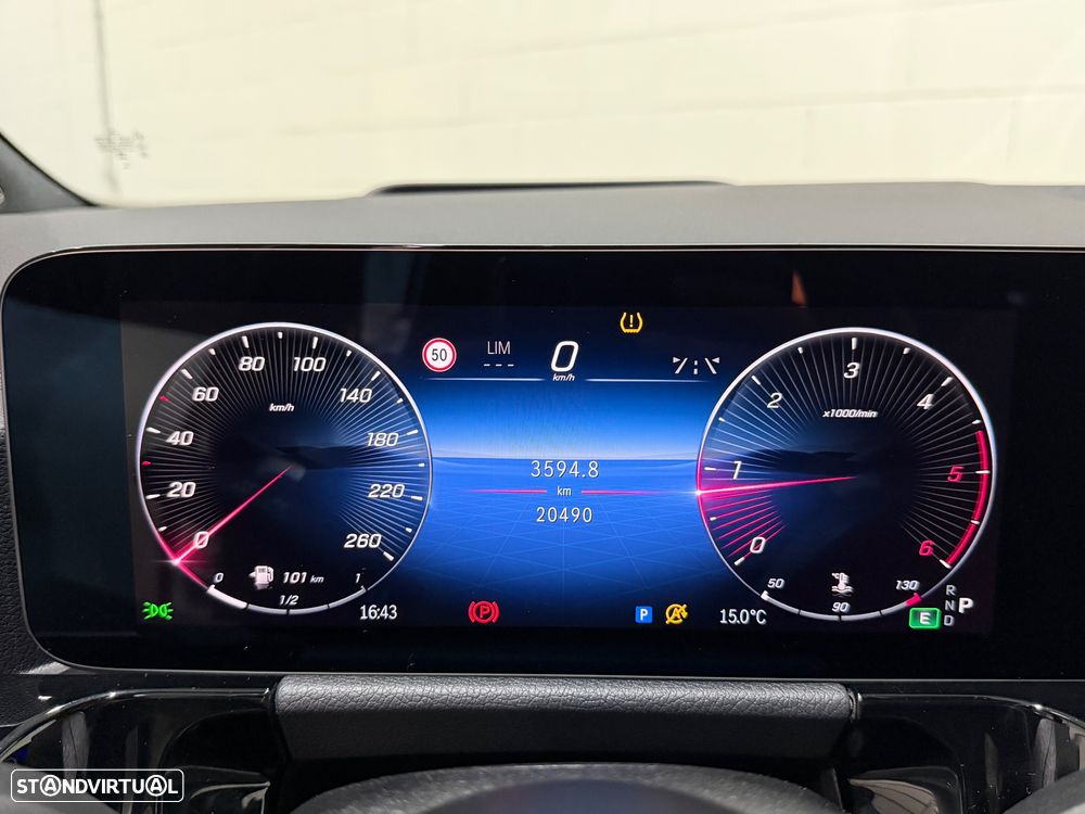 Mercedes-Benz GLA 200 d AMG Line - 46