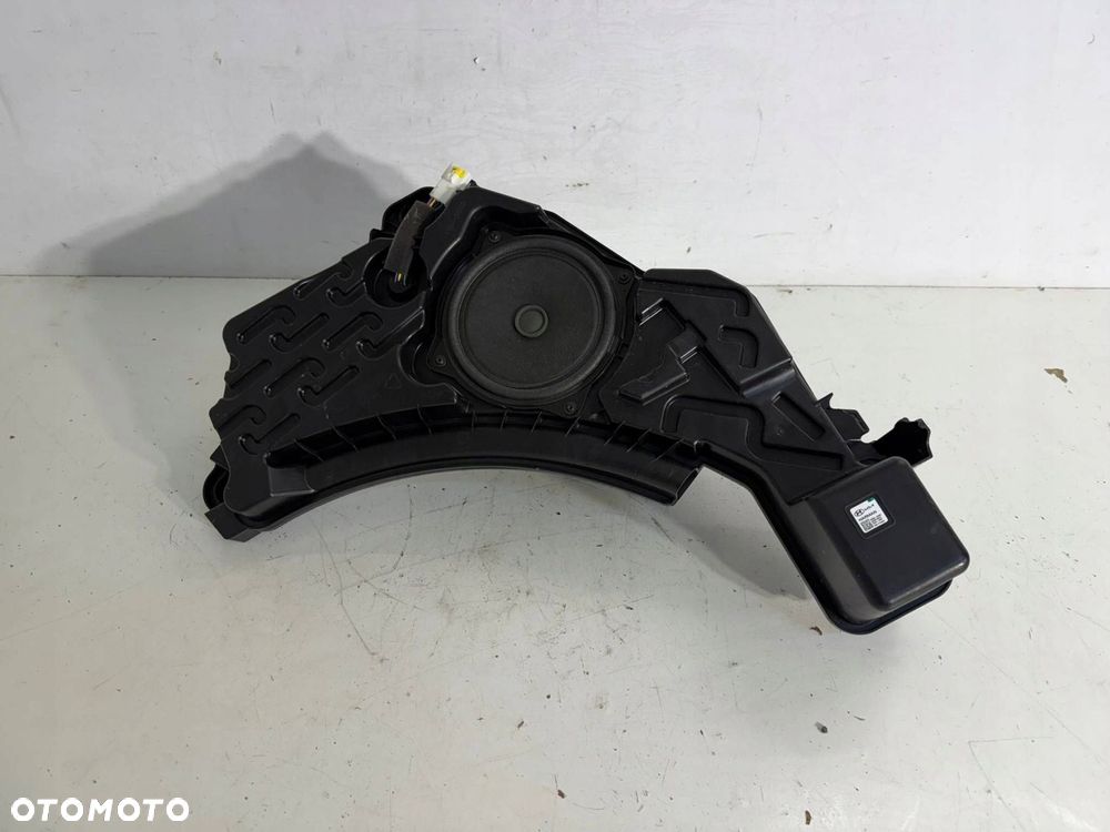 subwoofer głosnik niskotowny kia sportage v 24- eu - 1