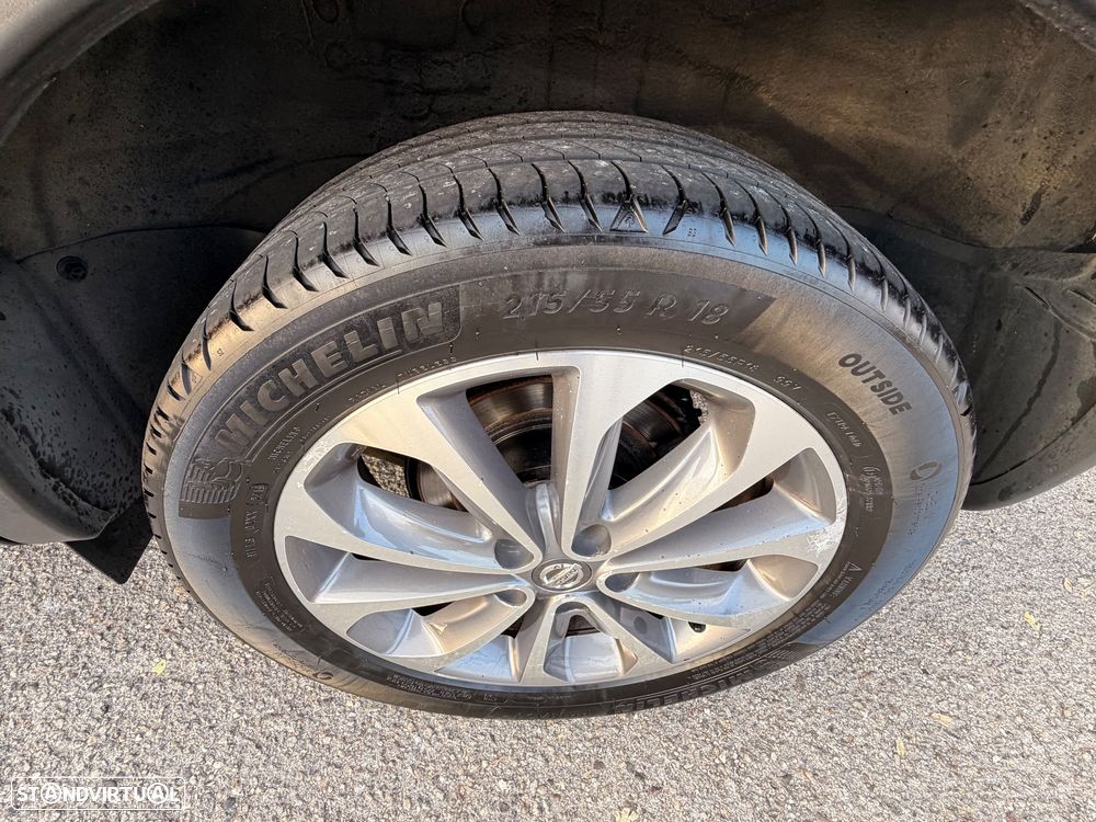 Nissan Qashqai 1.6 dCi DPF S&S 360 - 28