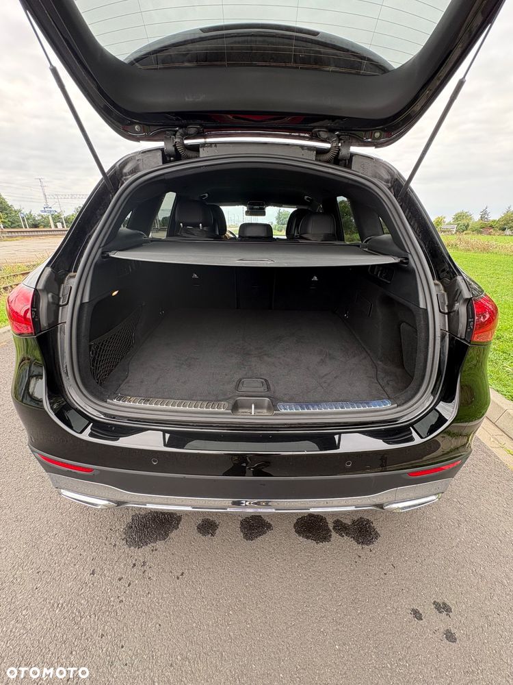 Mercedes-Benz GLC 200 4Matic 9G-TRONIC Edition Avantgarde - 18