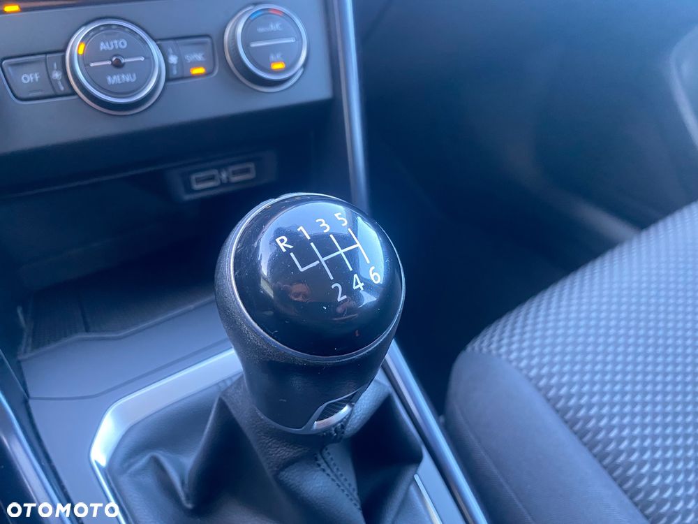 Volkswagen T-Roc 1.0 TSI Life - 13