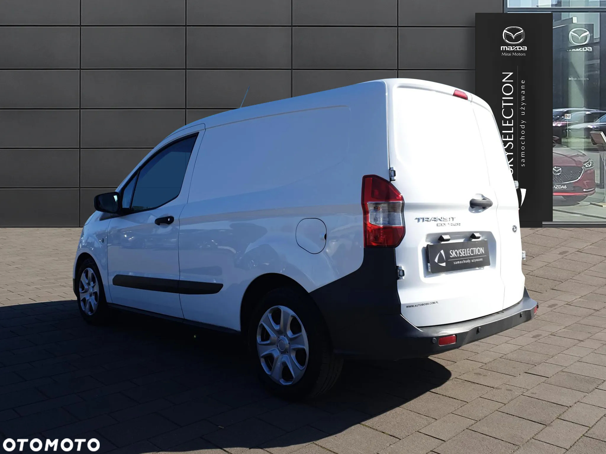 Ford transit-courier - 5