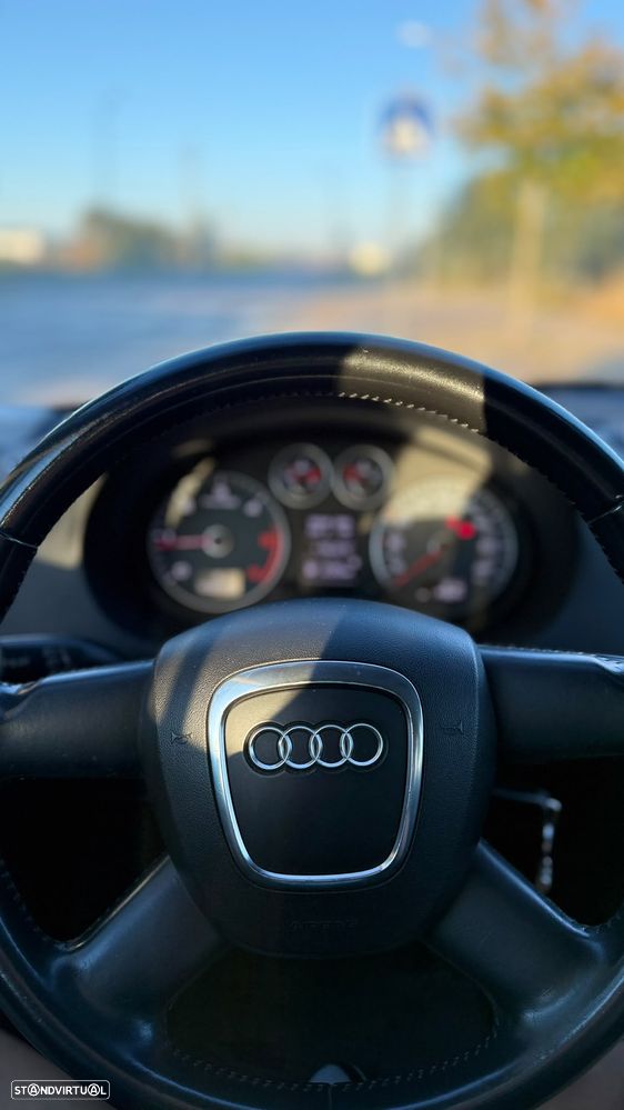 Audi A3 Sportback 1.6 TDI Attraction - 9