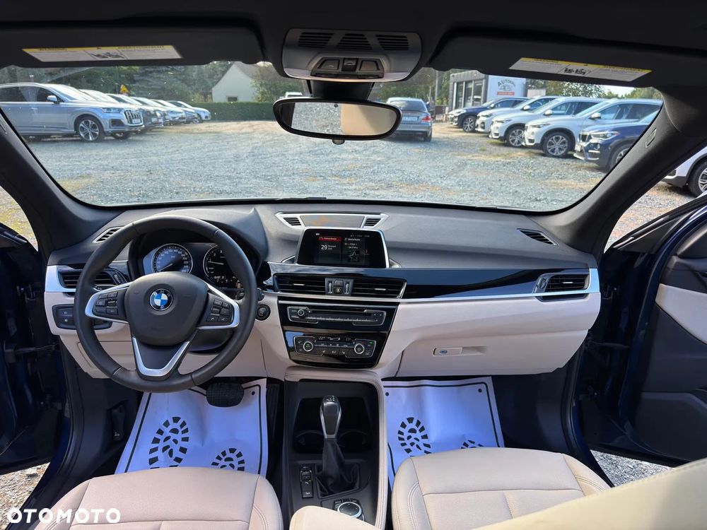 BMW X1 xDrive25i Advantage - 26