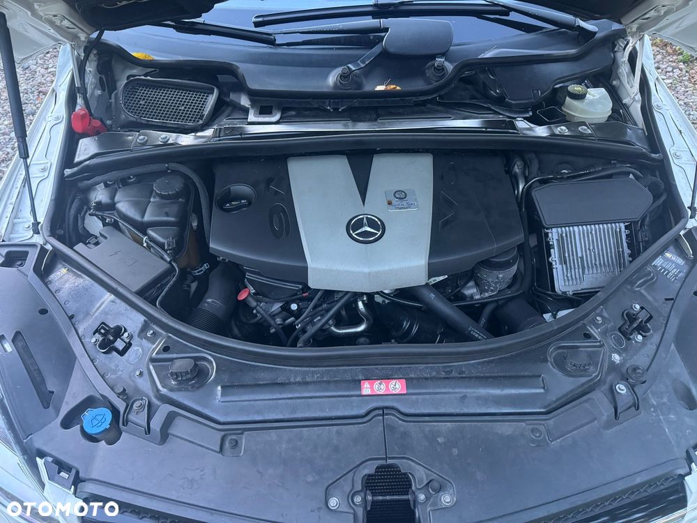 Mercedes-Benz Klasa R 350 CDI L 4-Matic - 18