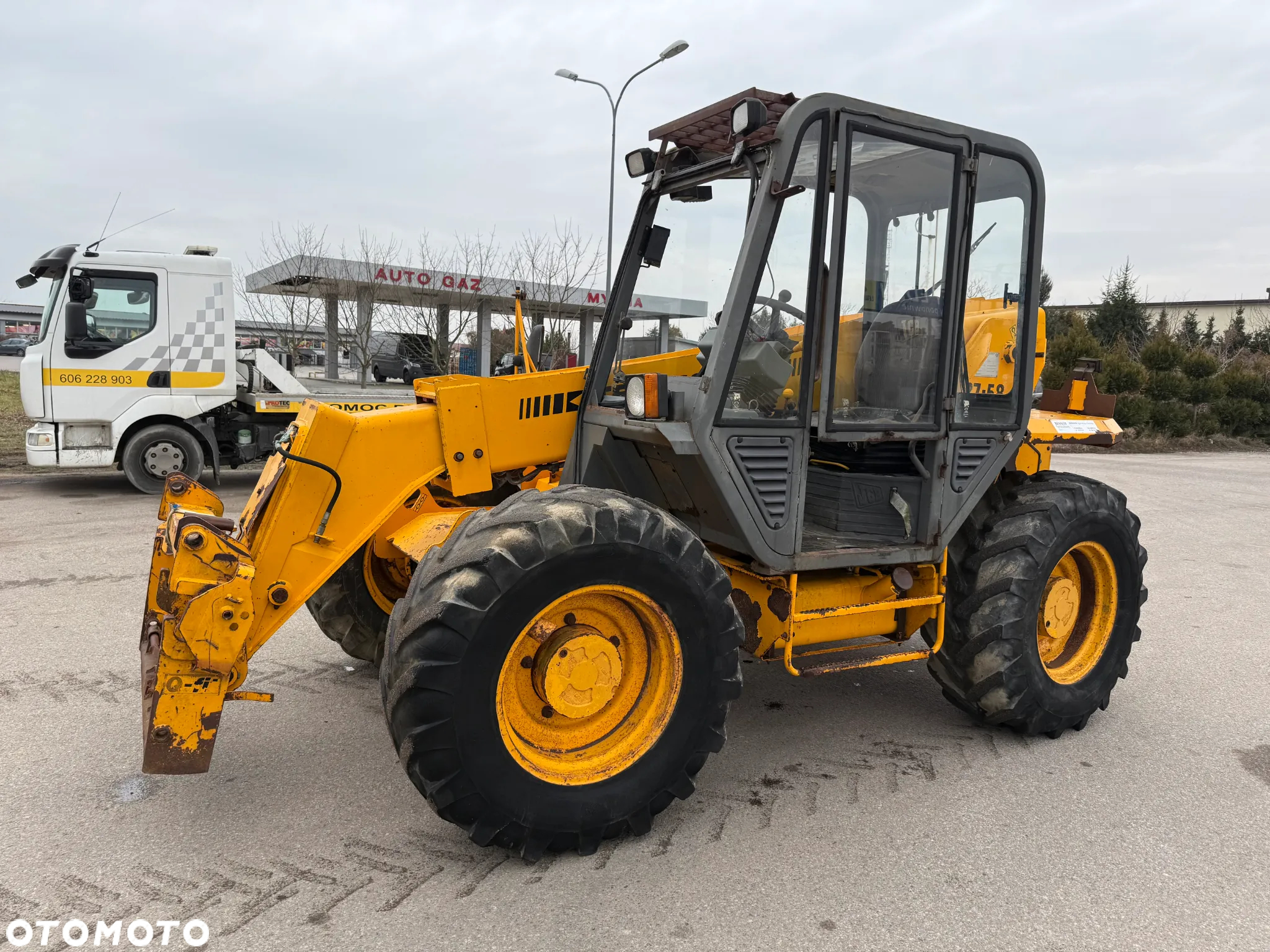 JCB 527-58 - 3