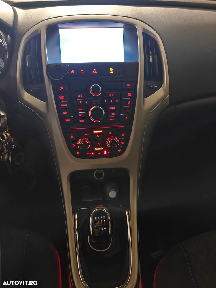 Opel Astra 1.4 Turbo Style - 3