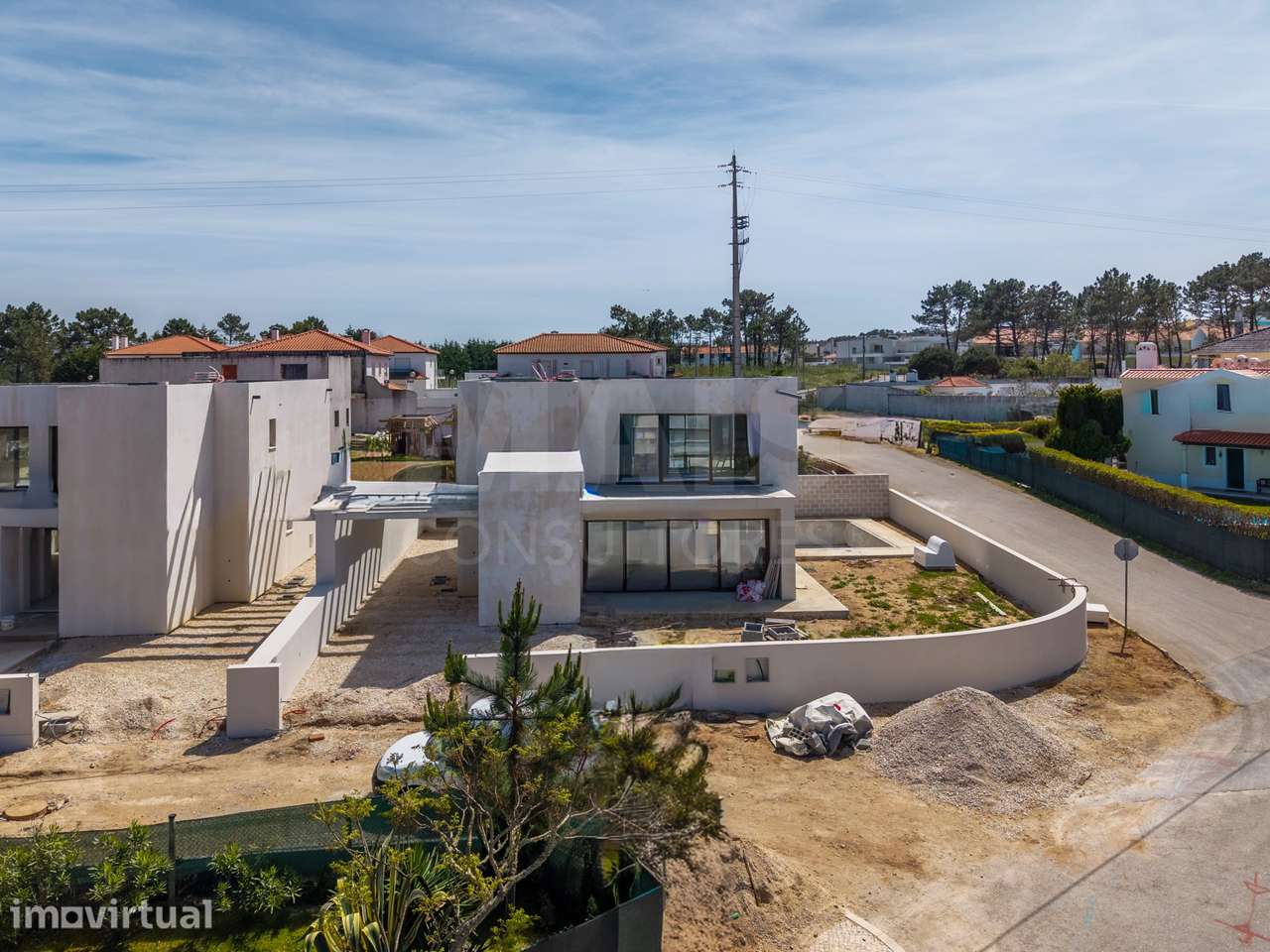 Moradia T3 (3 Suítes) com piscina - Salir do Porto - Grande imagem: 2/50