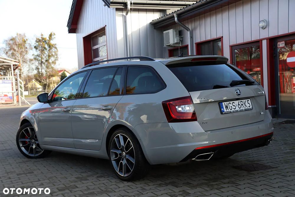 Skoda Octavia 2.0 TDI SCR 4x4 RS DSG - 14