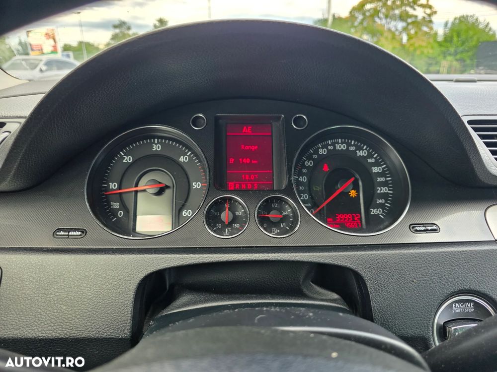 Volkswagen Passat 2.0 TDI Trendline DPF DSG - 8