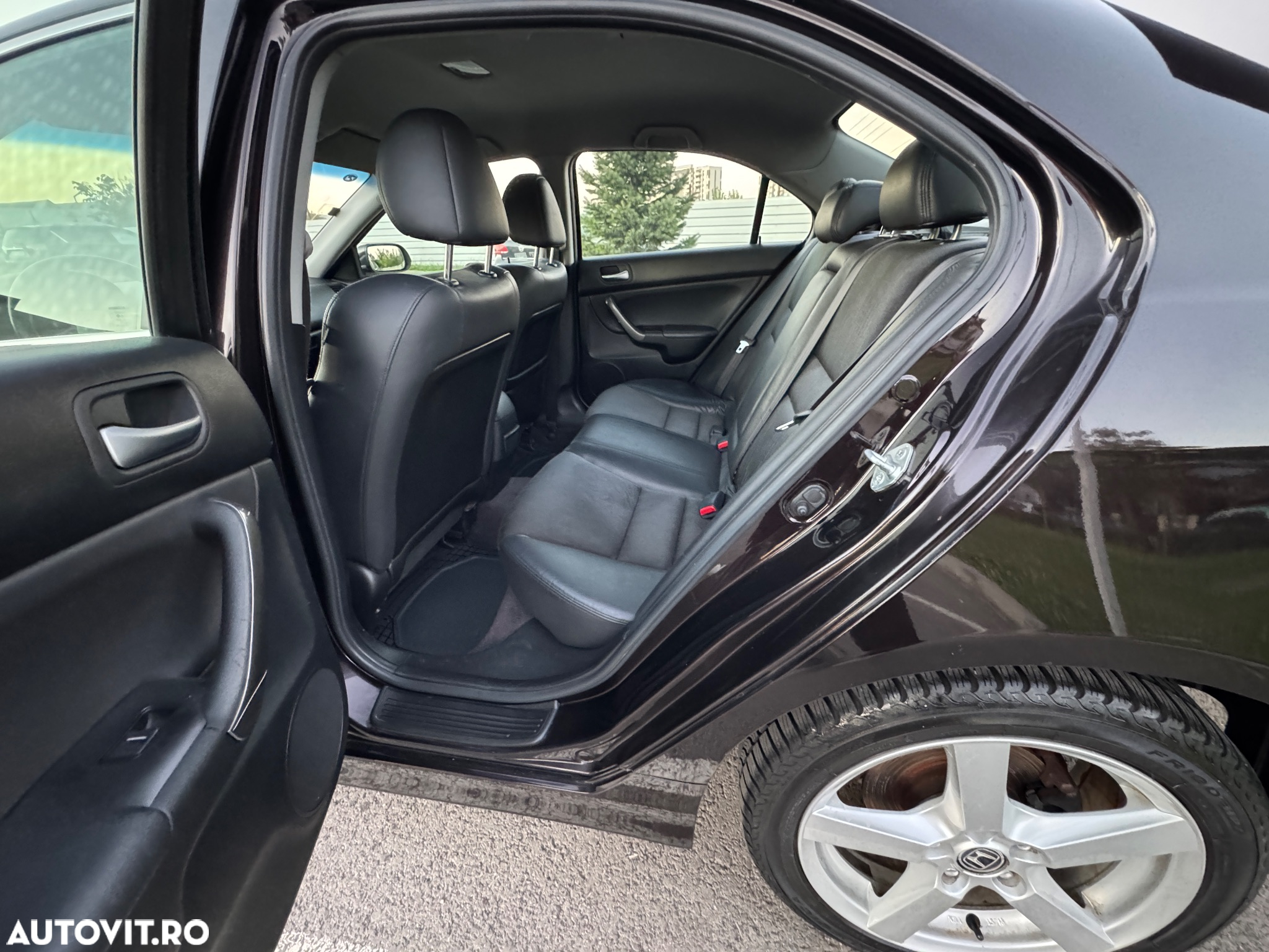 Honda Accord 2.2CDTi Tourer ES - 10