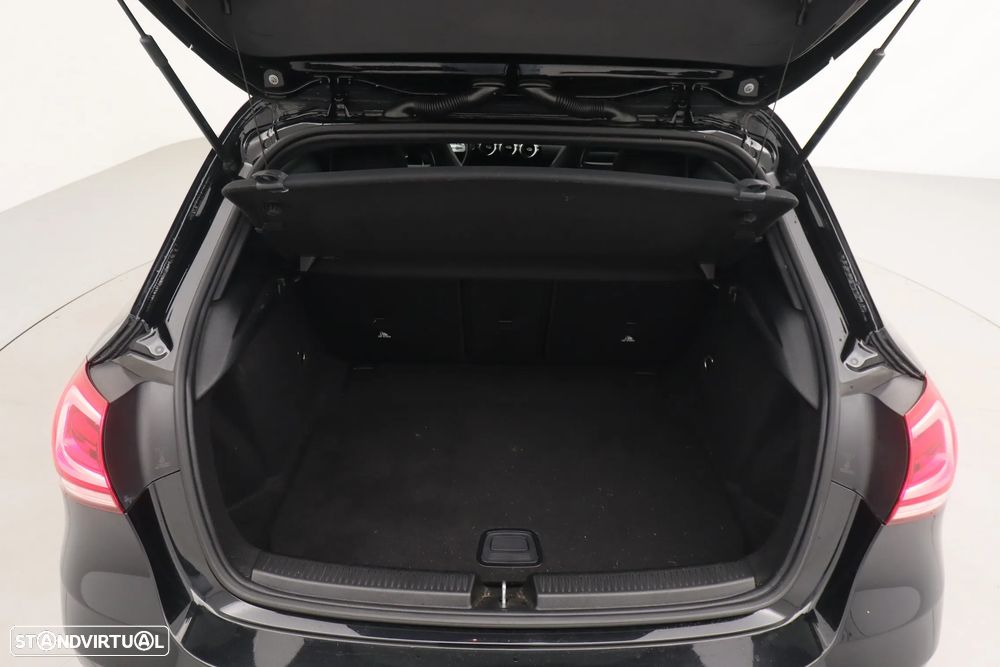 Mercedes-Benz A 180 d AMG Line Aut. - 27