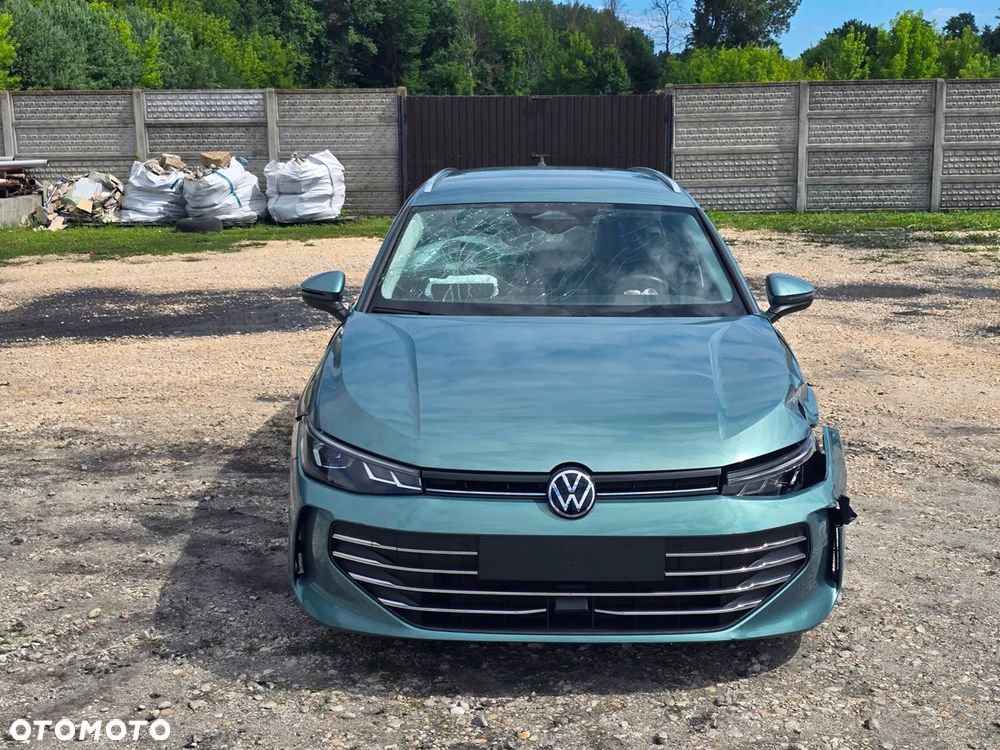 Volkswagen Passat 2.0 TDI EVO Essence DSG - 14