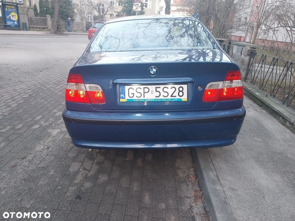 BMW Seria 3 330d - 4