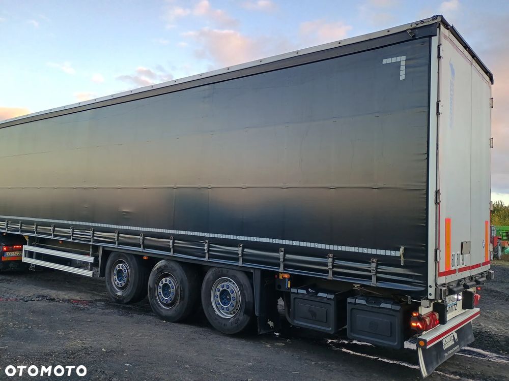 Schmitz Cargobull - 8