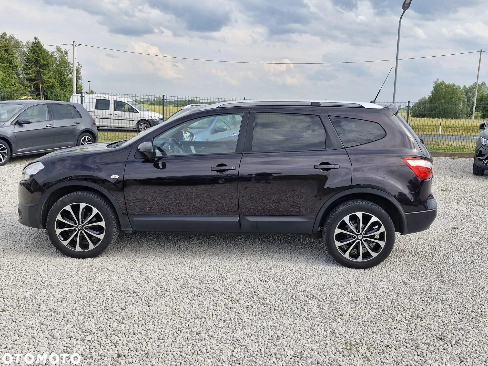 Nissan Qashqai+2 - 7