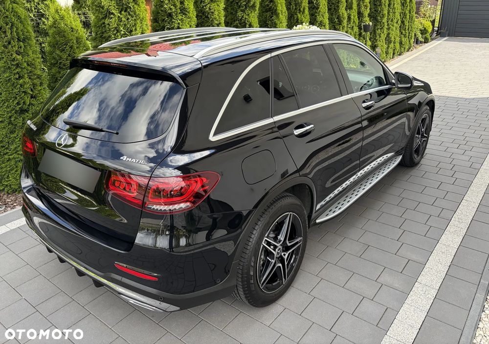 Mercedes-Benz GLC - 26