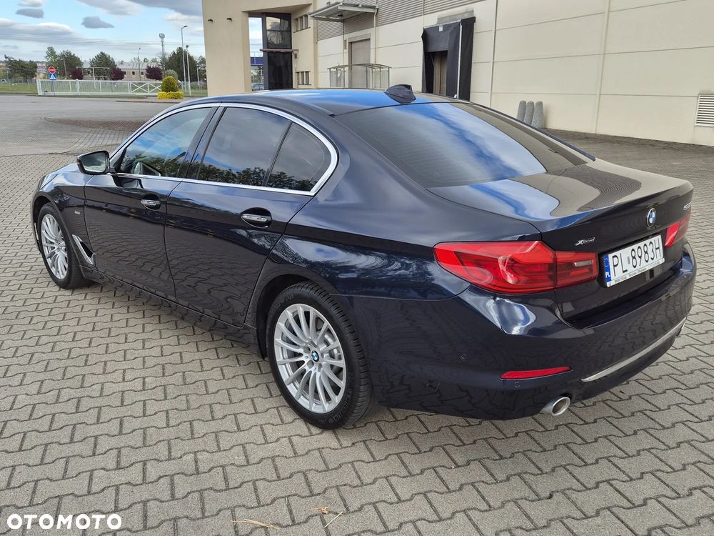 BMW Seria 5 520d xDrive Luxury Line sport - 16