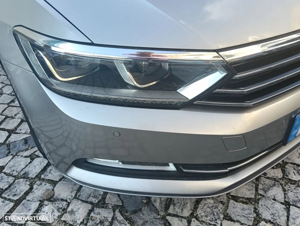 VW Passat Variant 1.6 TDI Highline DSG - 9
