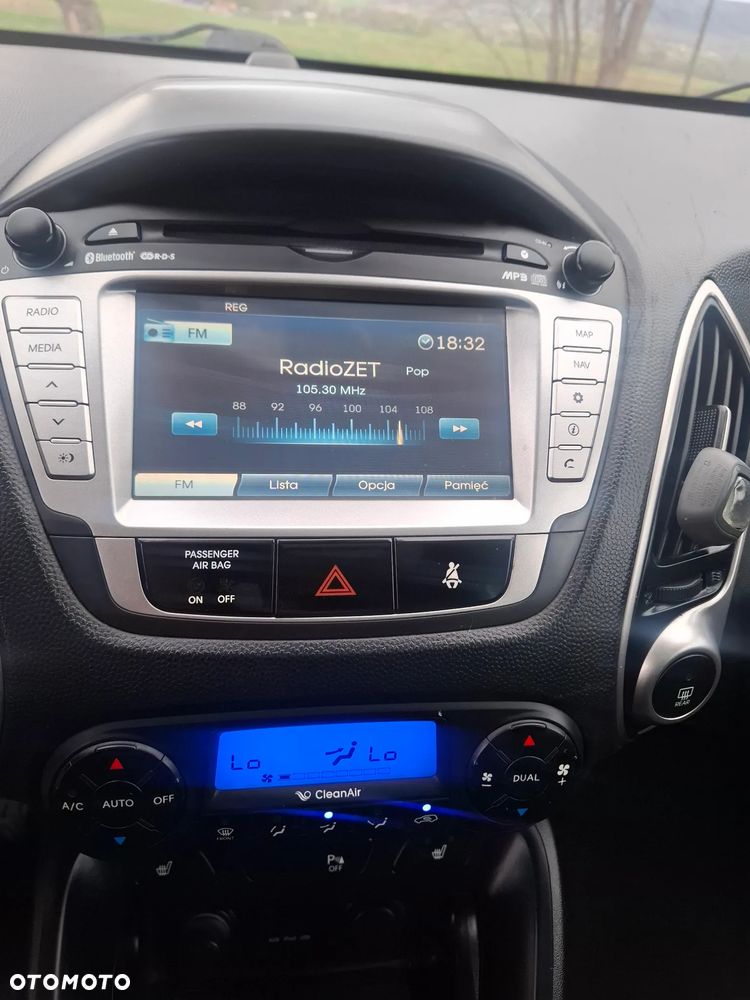 Hyundai ix35 2.0 4WD Automatik Premium - 35