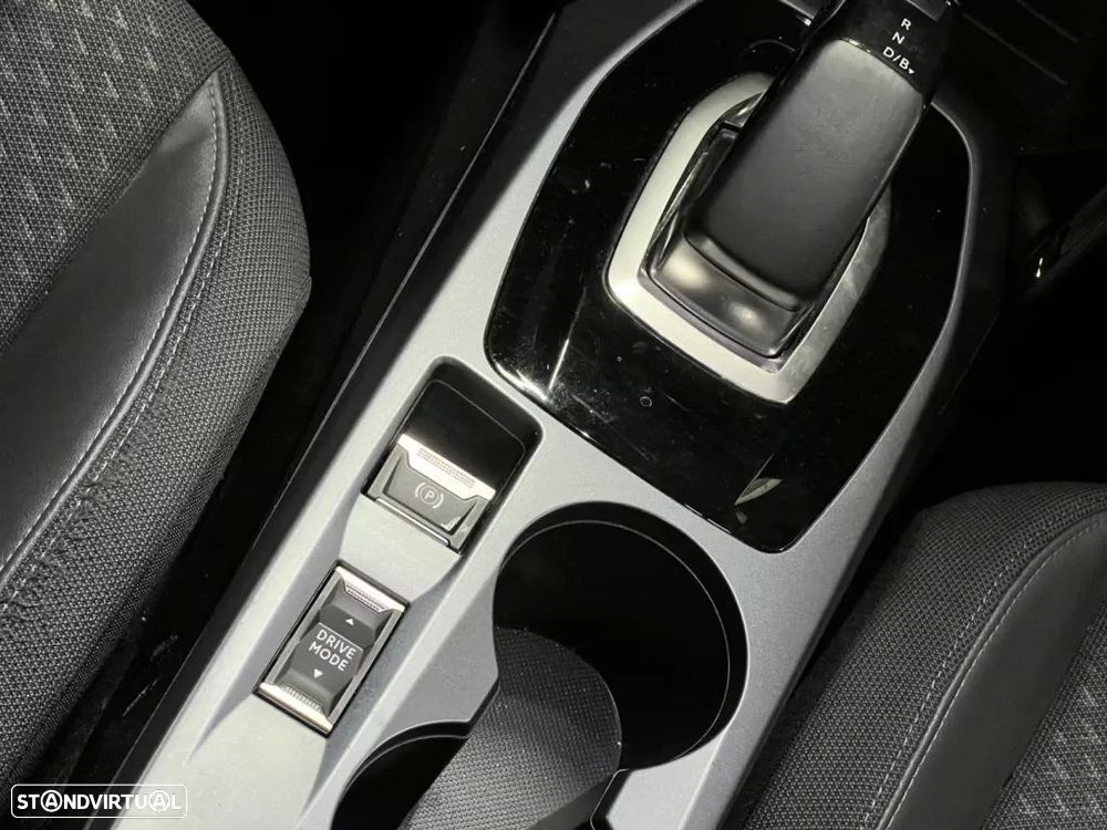 Peugeot e-2008 50 kWh Allure - 19