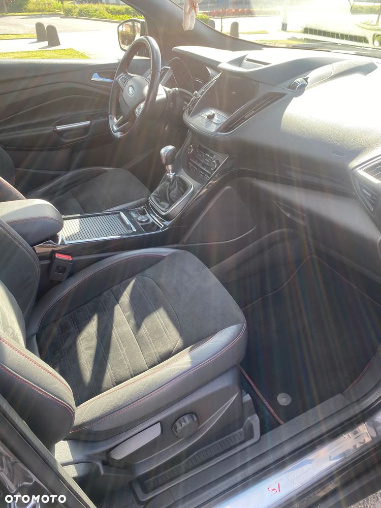 Ford Kuga - 7