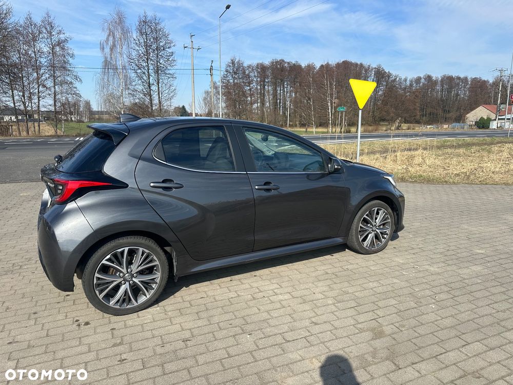 Toyota Yaris Hybrid 1.5 Selection Elegant - 10