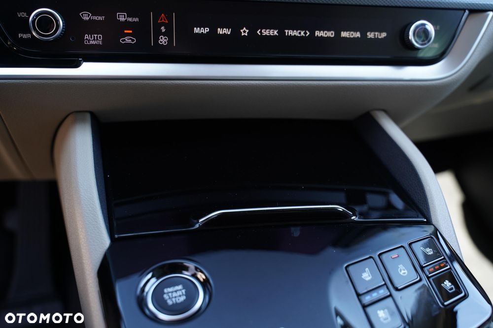 Kia Sportage 1.6 T-GDI Business Line 2WD DCT - 21