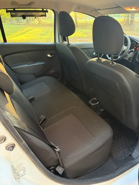 Dacia Sandero - 25