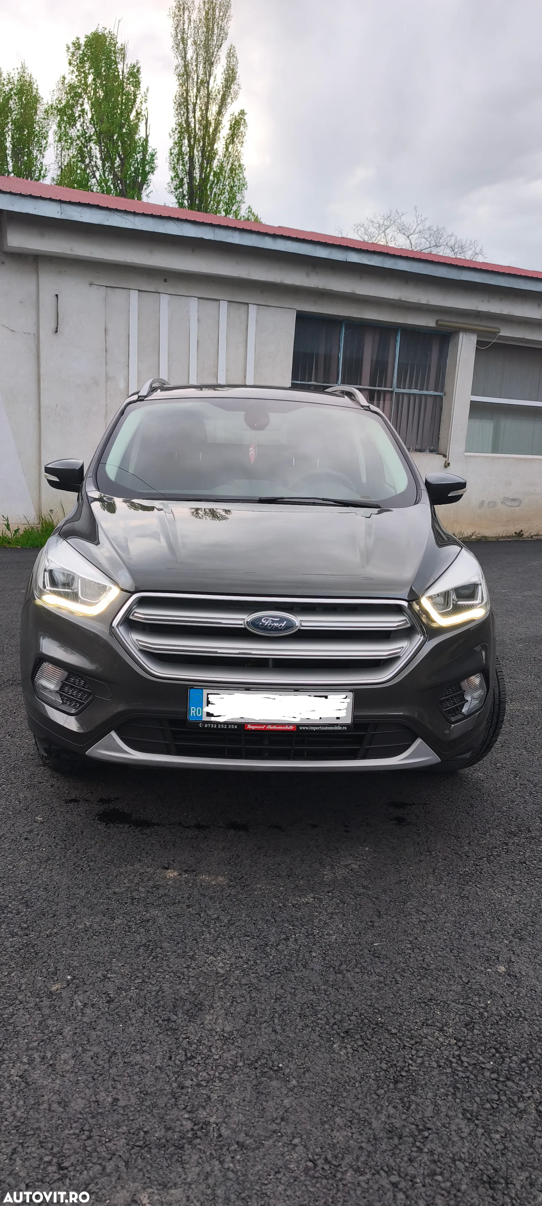 Ford Kuga 2.0 TDCi 4WD Powershift Titanium - 6