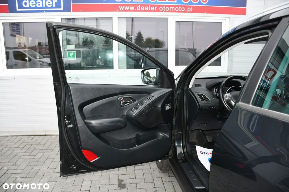 Hyundai ix35 2.0 CRDi Premium 2WD - 32