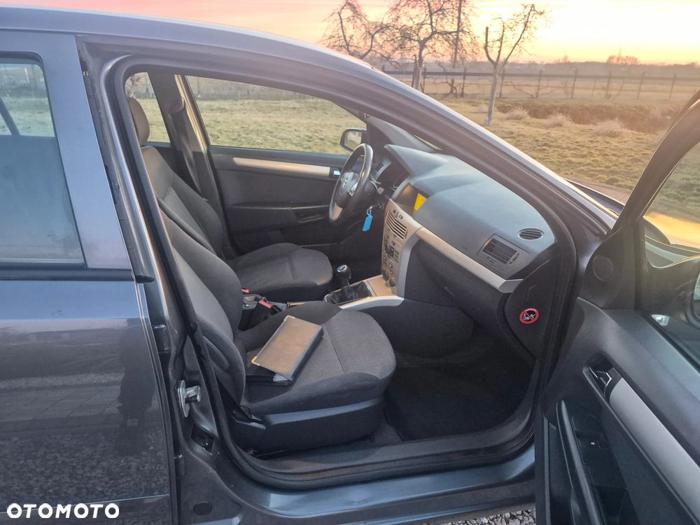 Opel Astra 1.4 Edition 111 Jahre - 26