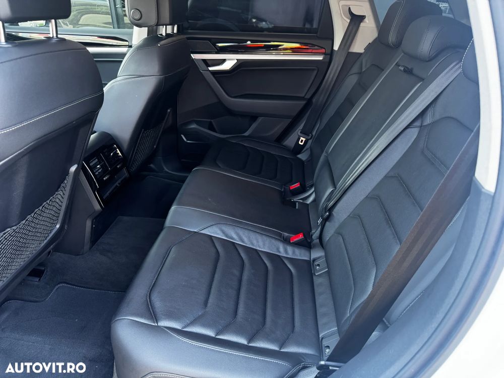 Volkswagen Touareg V6 TDI Elegance - 26