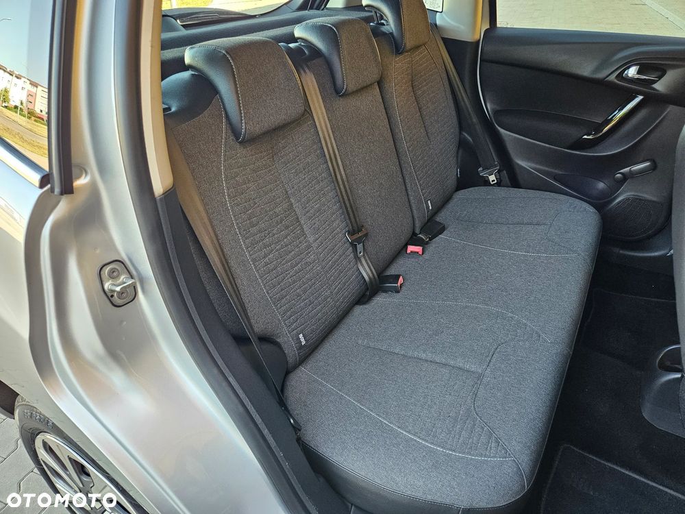 Citroën C3 1.2 PureTech Exclusive - 8