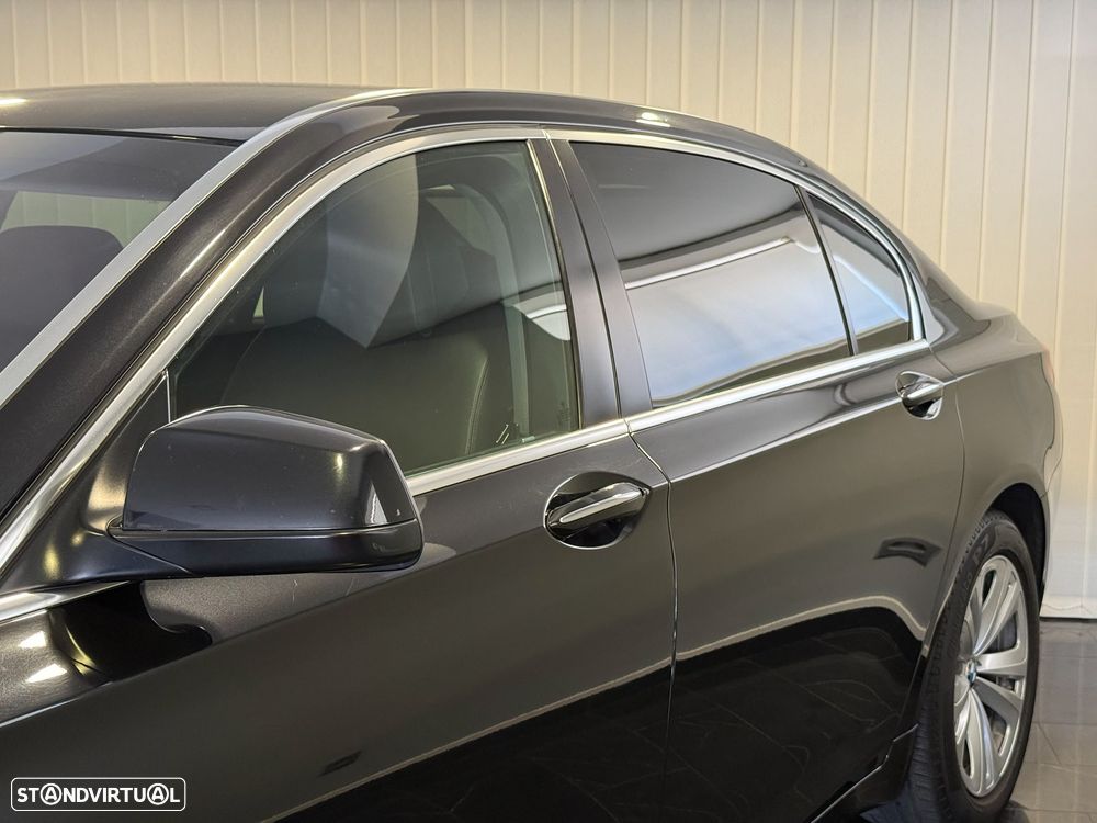 BMW 730 Ld - 38