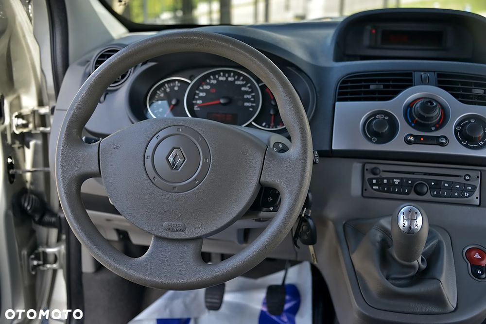 Renault Kangoo 1.6 16V 105 Privilege - 27