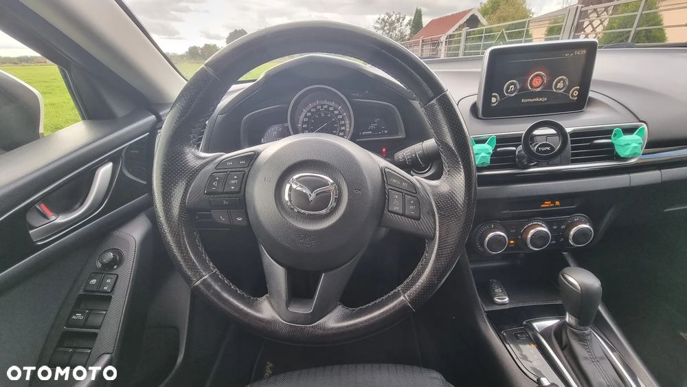 Mazda 3 - 10