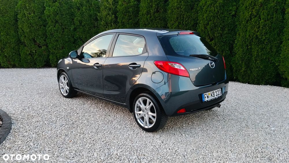 Mazda 2 - 22