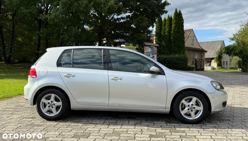 Volkswagen Golf VI 2.0 TDI Comfortline - 6
