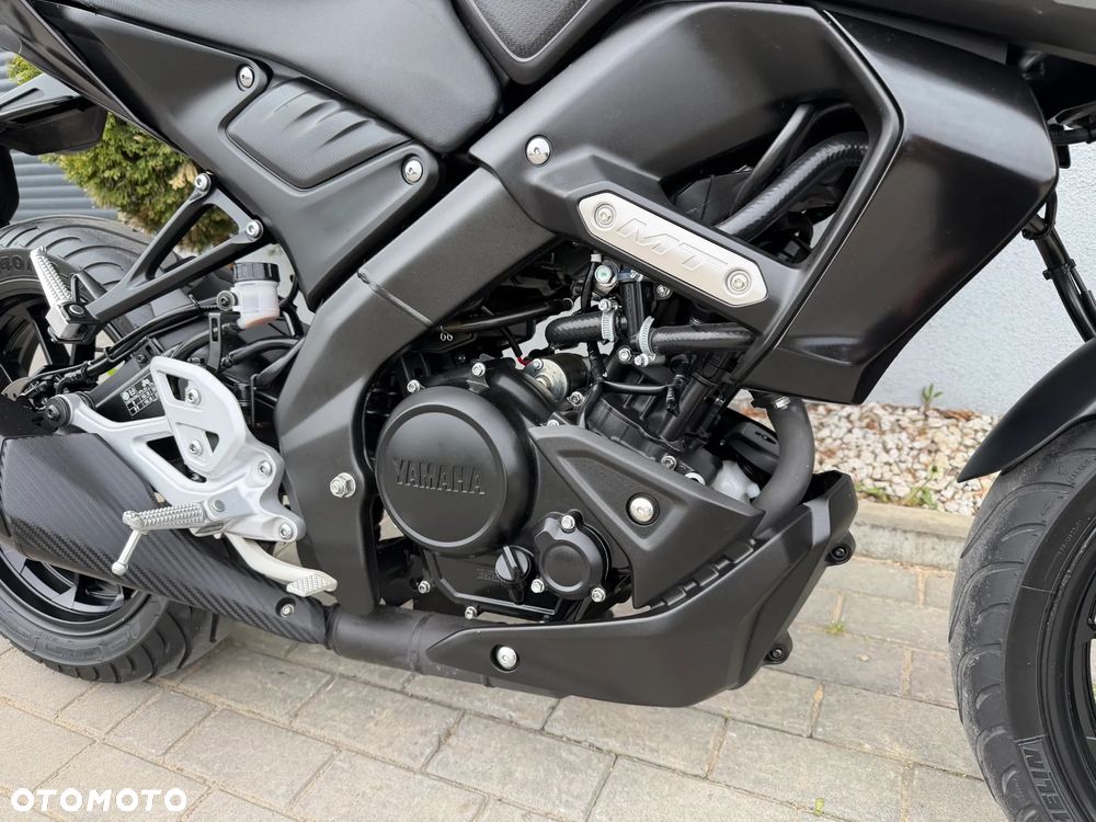Yamaha MT - 17