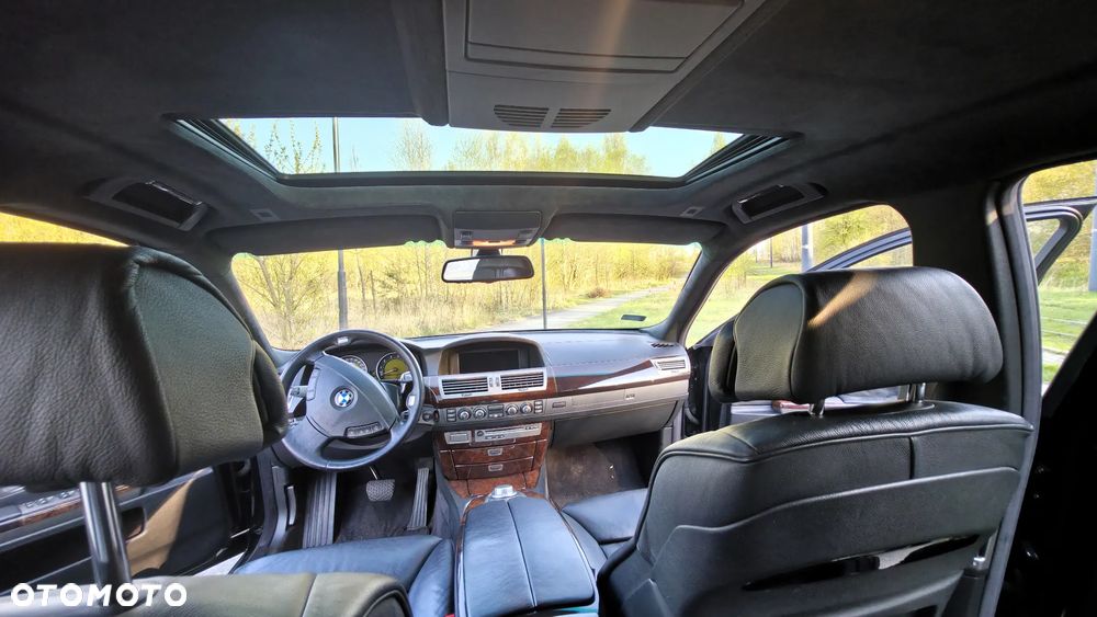 BMW Seria 7 760i - 14