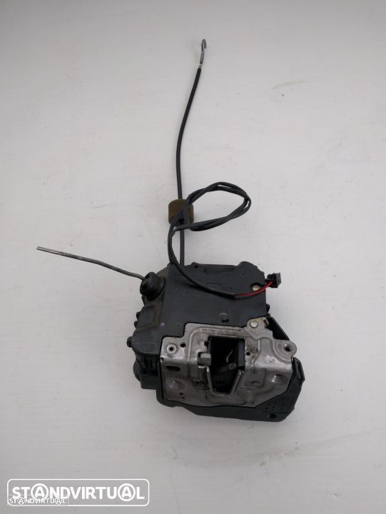 fechadura frente esquerda mercedes w211 e200 e220 e270 - 2