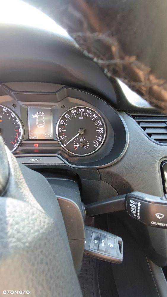 Skoda Octavia 1.6 TDI Ambition - 12