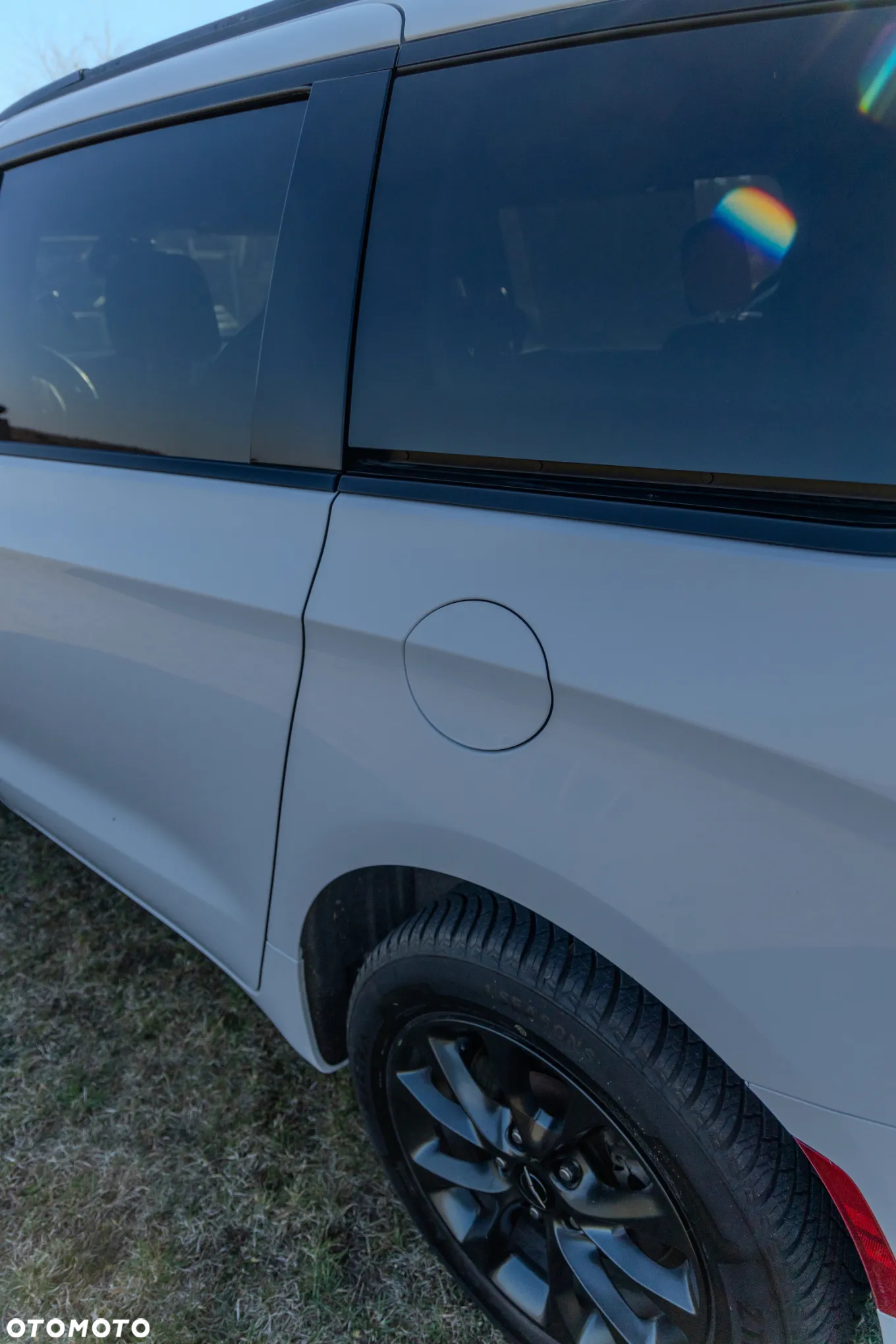 Chrysler Pacifica - 5
