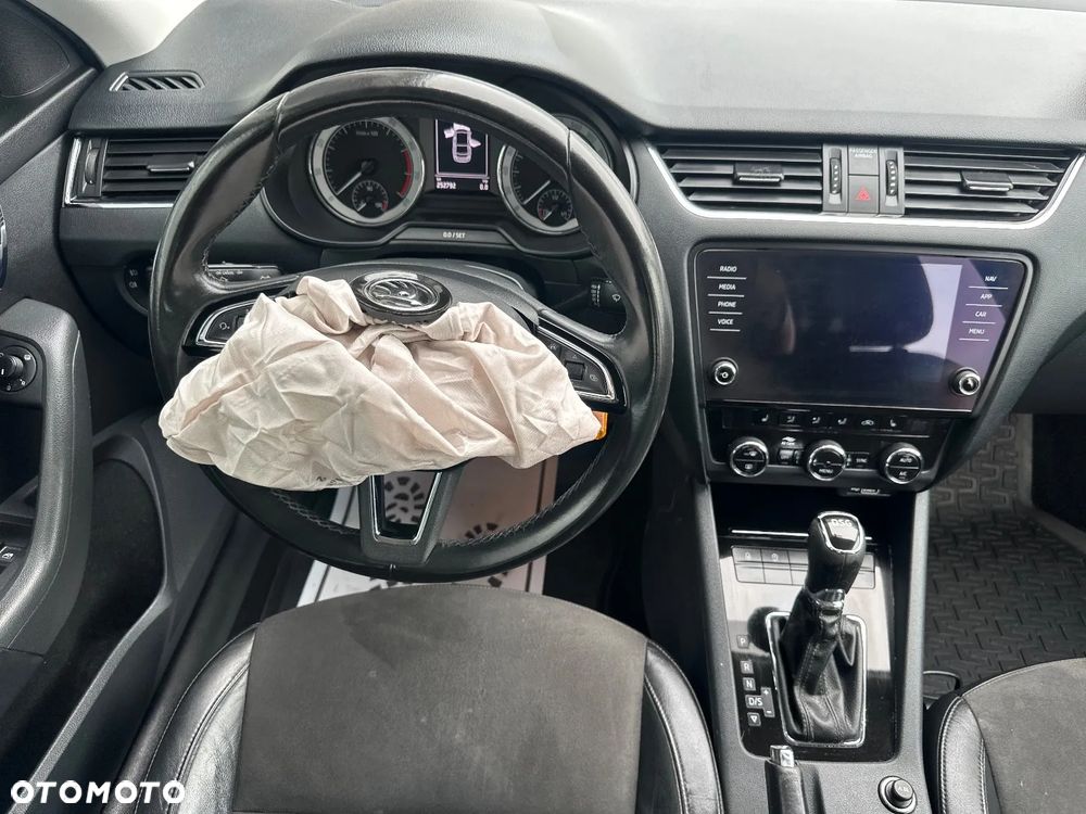 Skoda Octavia 1.5 TSI GPF ACT Style DSG - 25