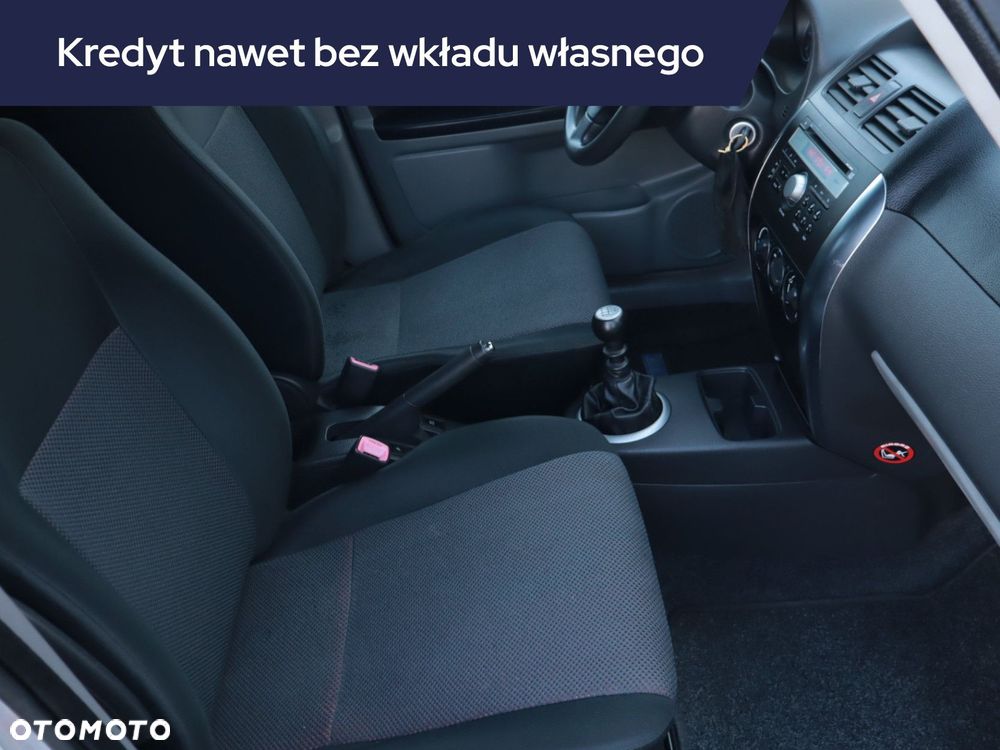 Suzuki SX4 - 11